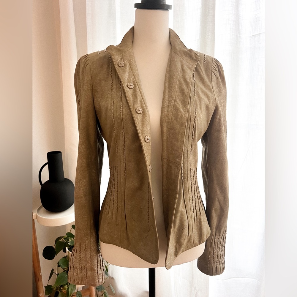 Leather Jacket in Tan with Metallic Undertones!